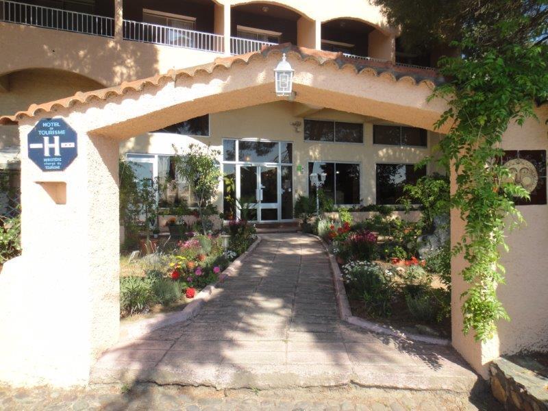 Hotel Le Colibri Lucciana  Exterior photo
